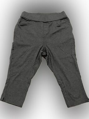 Lane Bryant Charcoal Gray Capri Pants w/ 4 Real Pockets& Pull-On Waist - comfy!